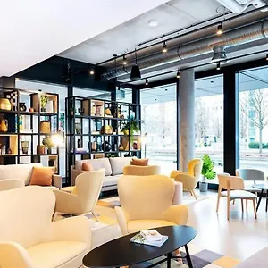 4* מלון דירות Staycity Frankfurt Airport